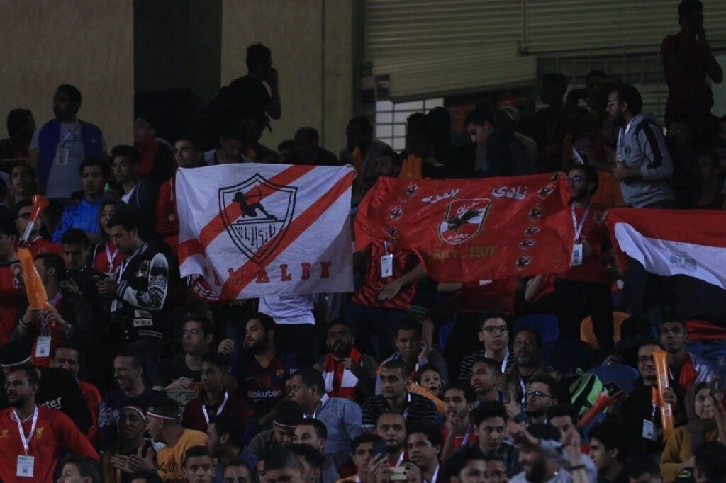 قرار مفاجئ لرابطة الأندية المحترفة يشعل أزمة بين ملايين المشجعين المصريين الدوري المصري