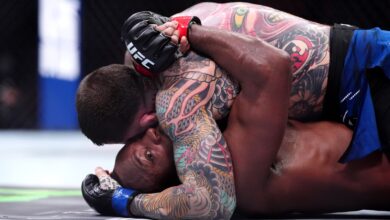 UFC London Leon Edwards يعاني
