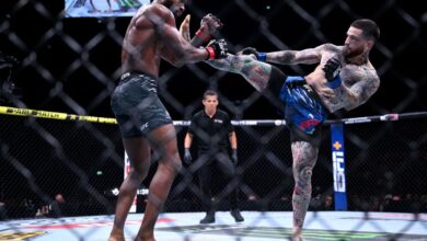 شون برادي ليون إدواردز في UFC لندن بينما تقاعد