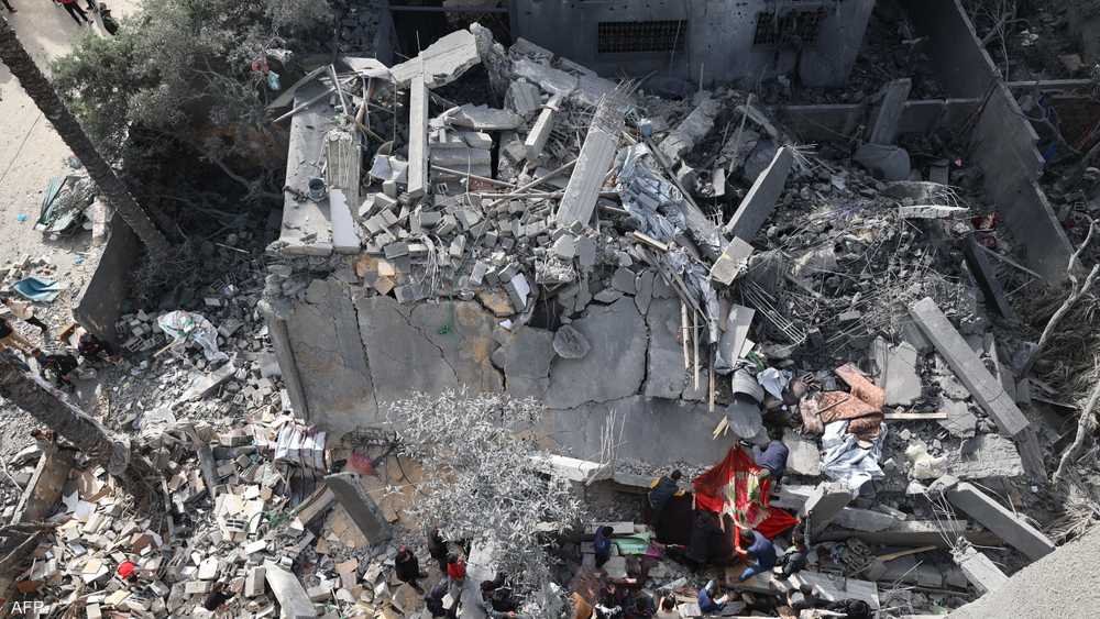 قتلى بقصف إسرائيلي على حي الشجاعية في غزة نفذ الجيش الإسرائيلي أكثر 45 غارة بغزة خلال الساعات الماضية