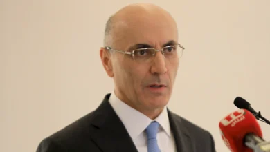 وزير الداخلية والبلديات احمد الحجار