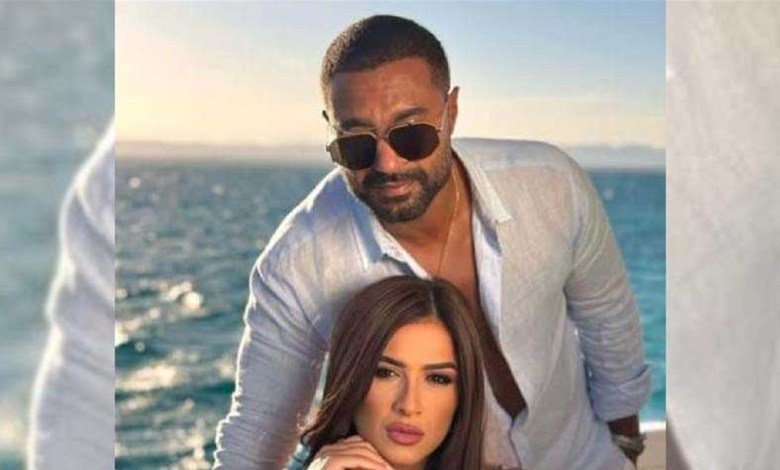 كريم فهمي وياسمين عبد العزيز