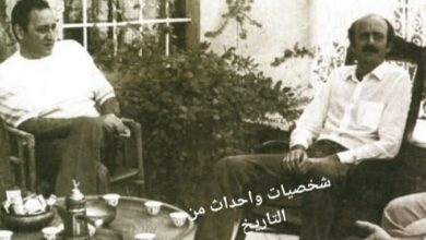 من تاريخ لبنان :معالي الوزير وليد جنبلاط مستقبلا صديقه الرئيس نبيه بري لشرب القهوة في المختارة والبحث في حلول لمشاكل الشعب اوائل الثمانينات